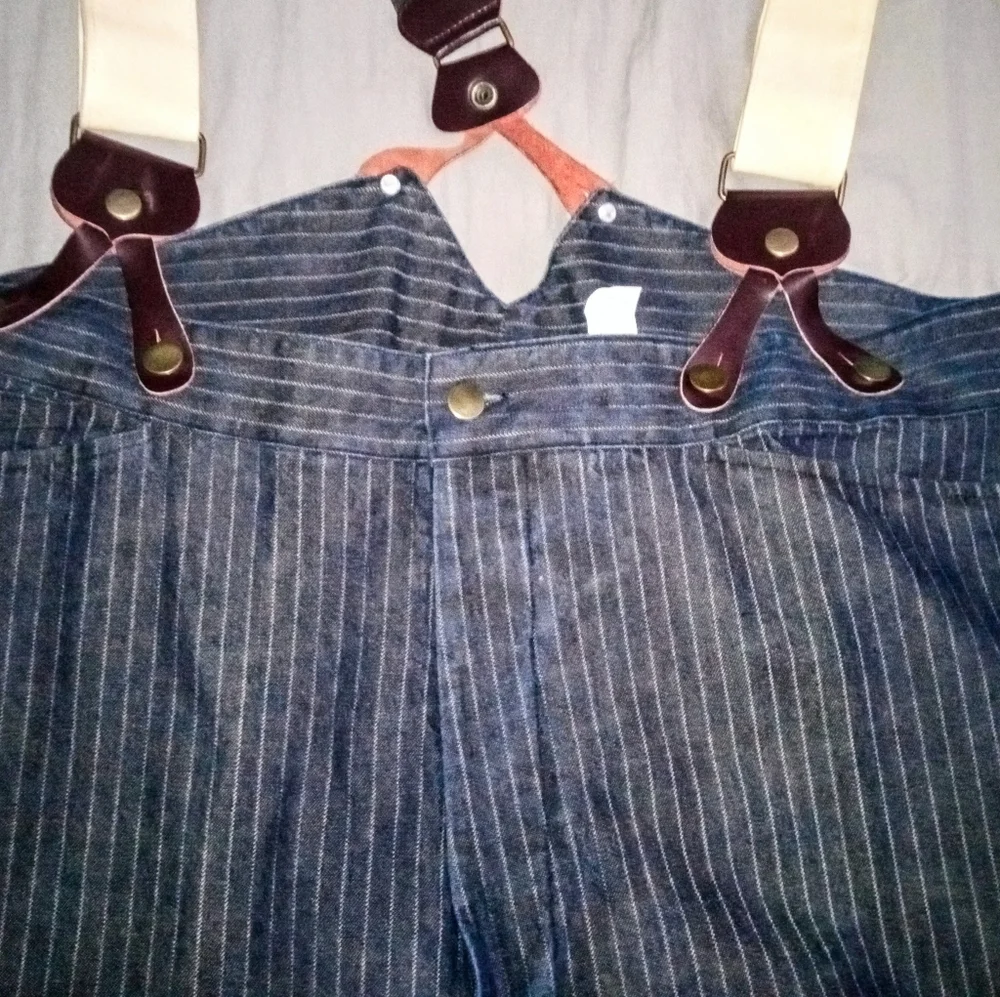 Navy Frontier Classics Pinstripe Vest, Trousers, and Suspenders - Picture 6 of 7